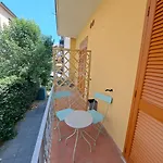 Daclaudia,it - 5 Minuti A Piedi Dalla Stazione - Vicina Al Centro Gæstehus 3*