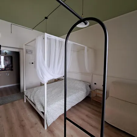 Daclaudia,it - 5 Minuti A Piedi Dalla Stazione - Vicina Al Centro